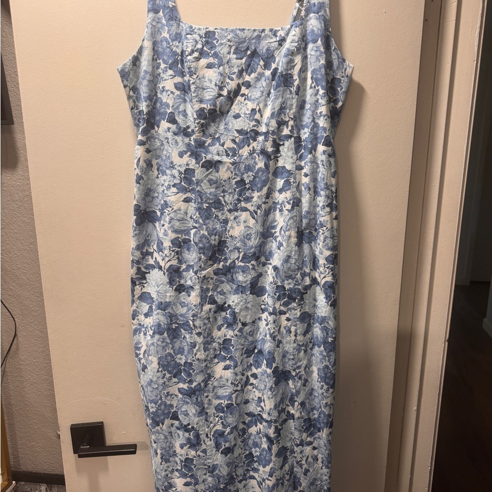 Abercrombie & Fitch Blue Floral Midi Dress
